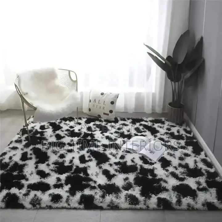 Fluffy Bedside/ Center Carpet- Black and White