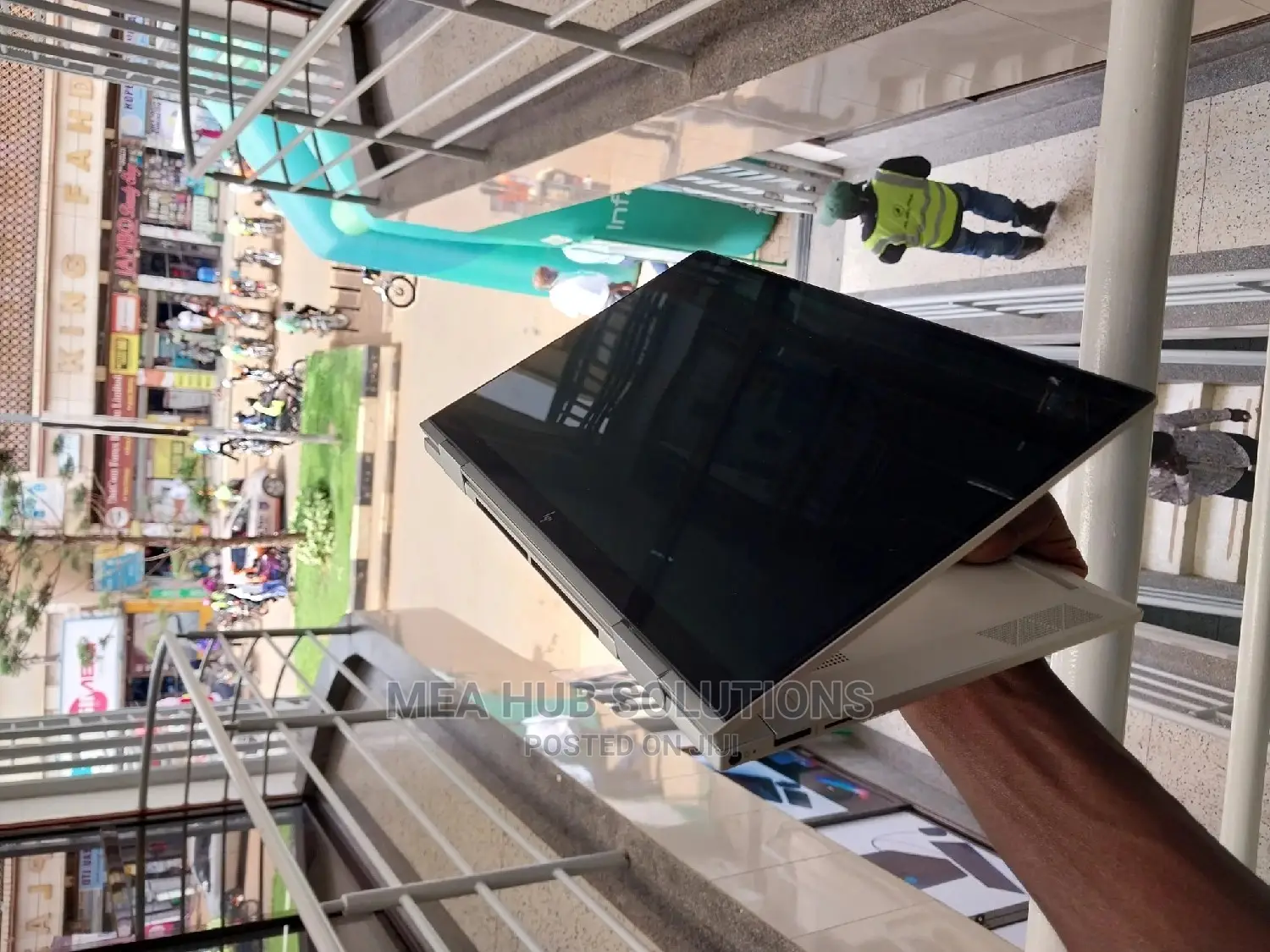 New Laptop HP Envy X360 13z 8GB Intel Core I7 SSD 512GB