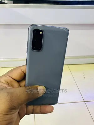Samsung Galaxy S20 128 GB Gray