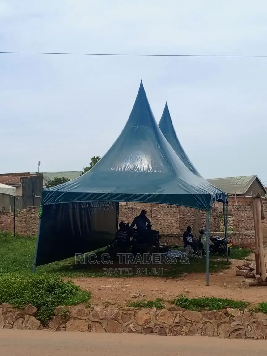 100 Seater Tent