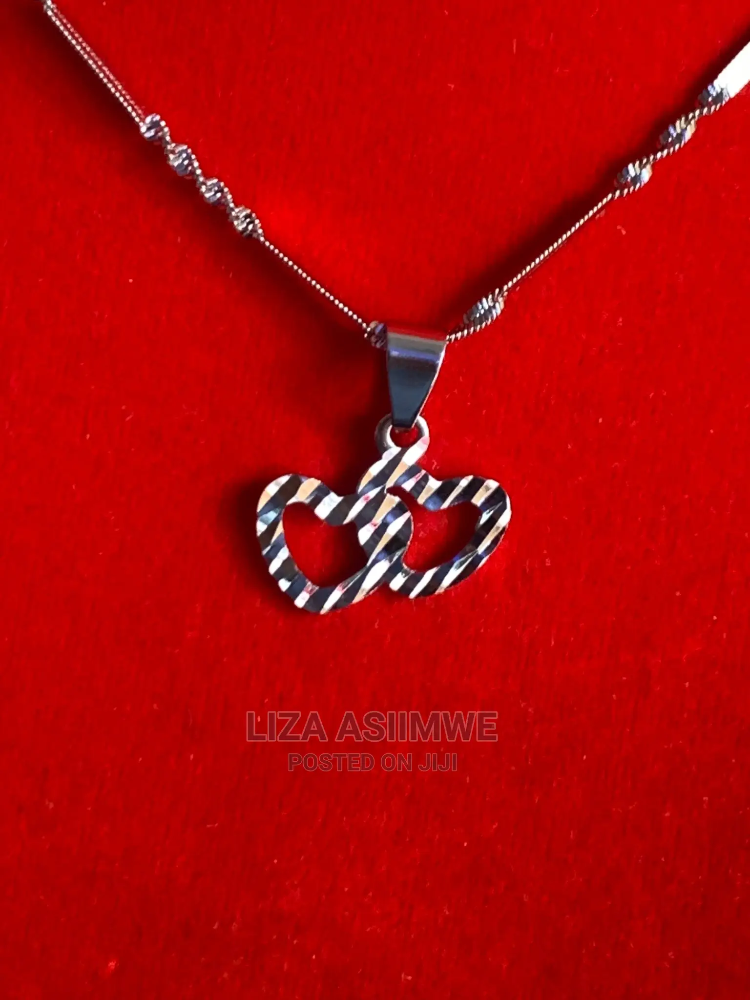 Lady’S Simple Necklaces Available