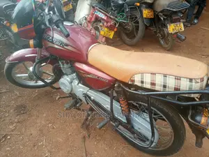 Beth CFMoto 150NK 2018 Orange