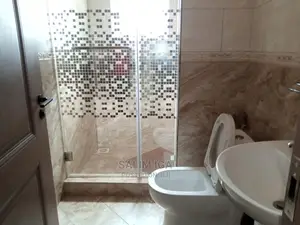 3bdrm Bungalow in Kololo Property, Central Division for Rent