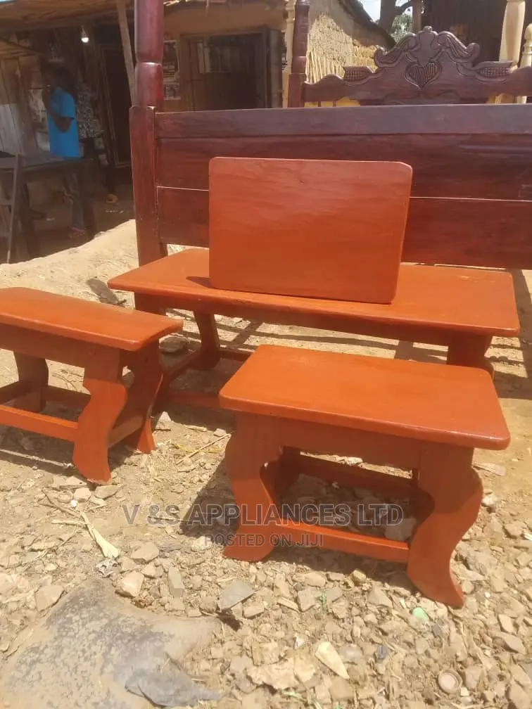 Sitting Room Table