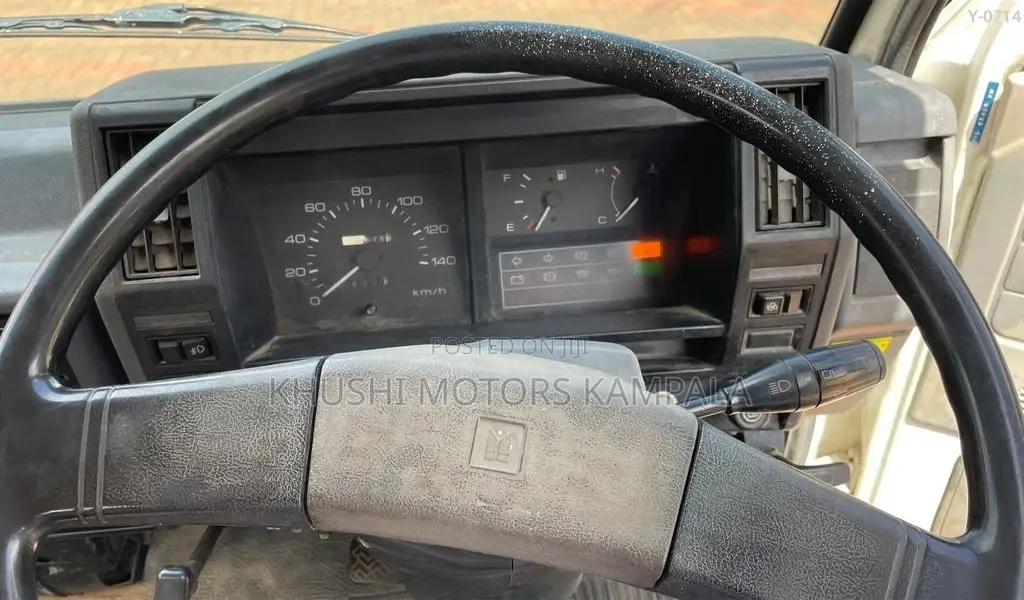 Isuzu, Elf Crane 1987