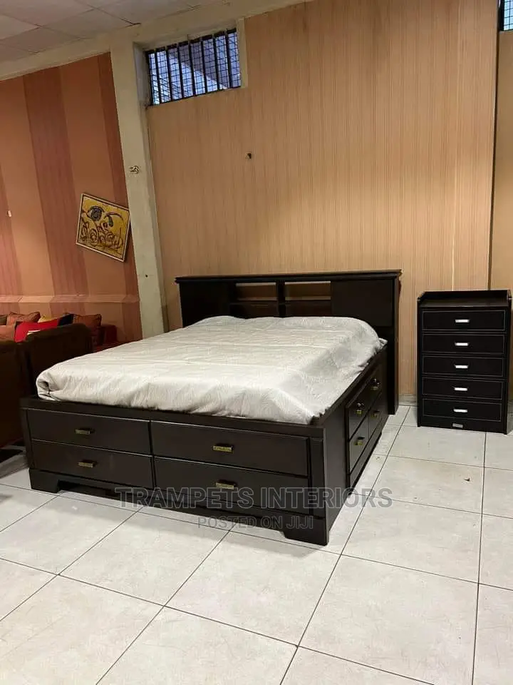 Beds/ Wooden Flat Bed