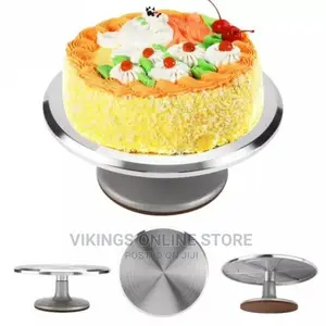 Bakeware Metallic Stand for Turning Cakes Icing