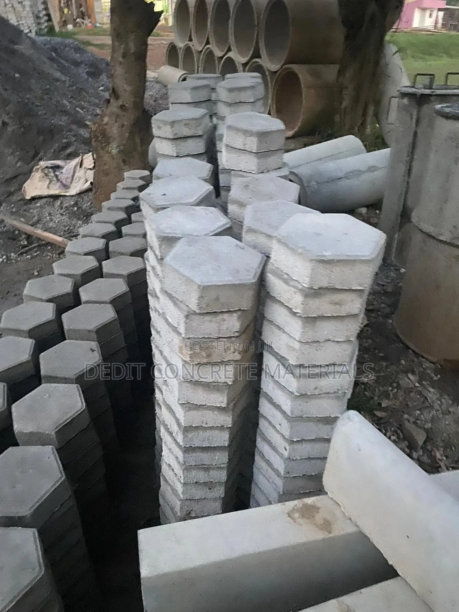 Pavers of All Sizes and Designs
