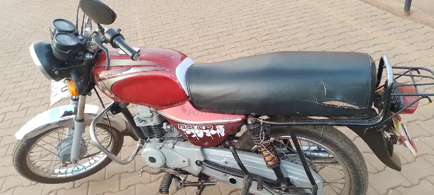 New Bajaj Boxer 2022 Purple