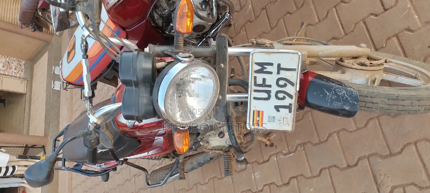 New Bajaj Pulsar 150 2022 Purple