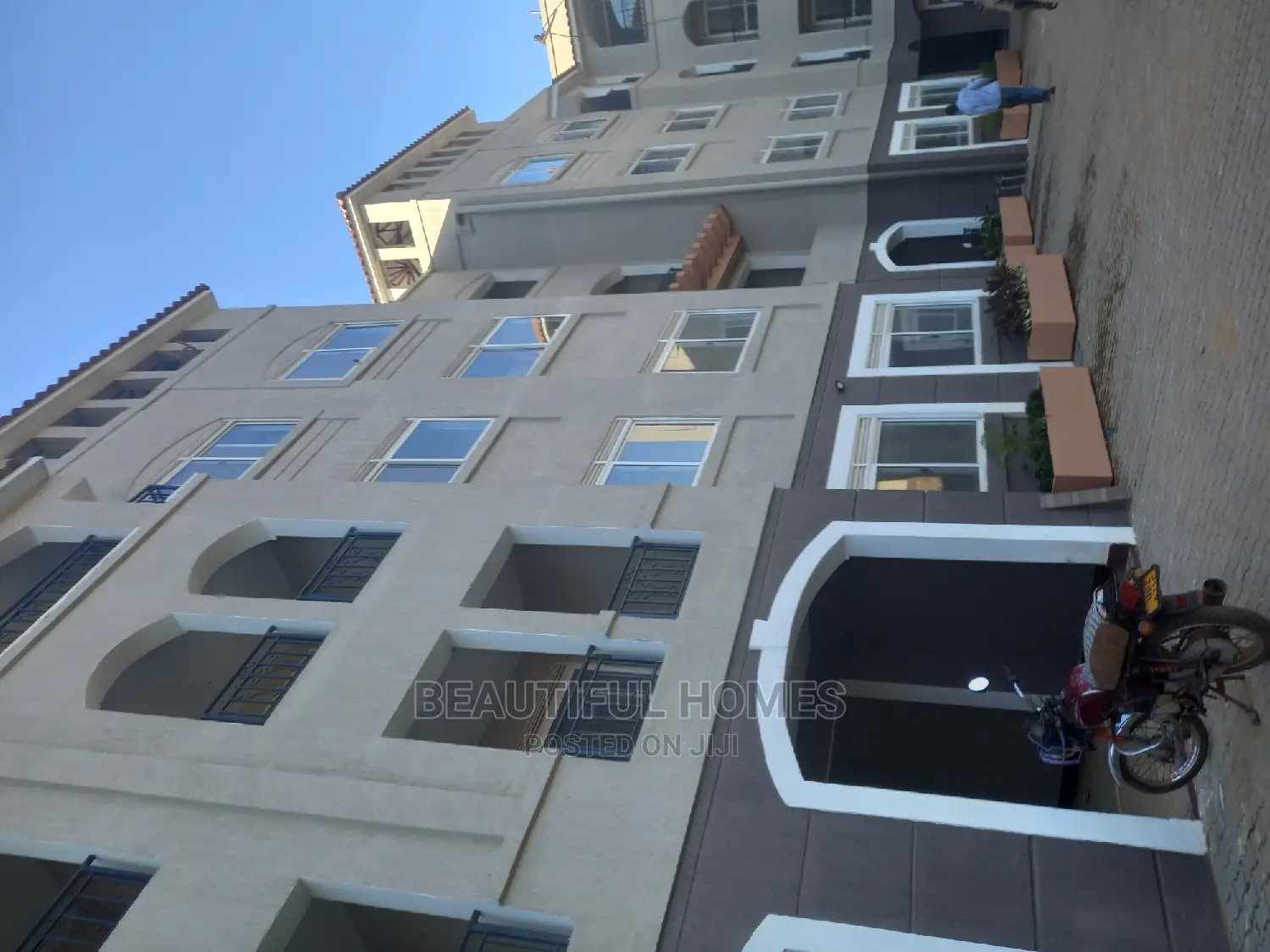Furnished 3bdrm Condo in Naalya, Central Division for Sale