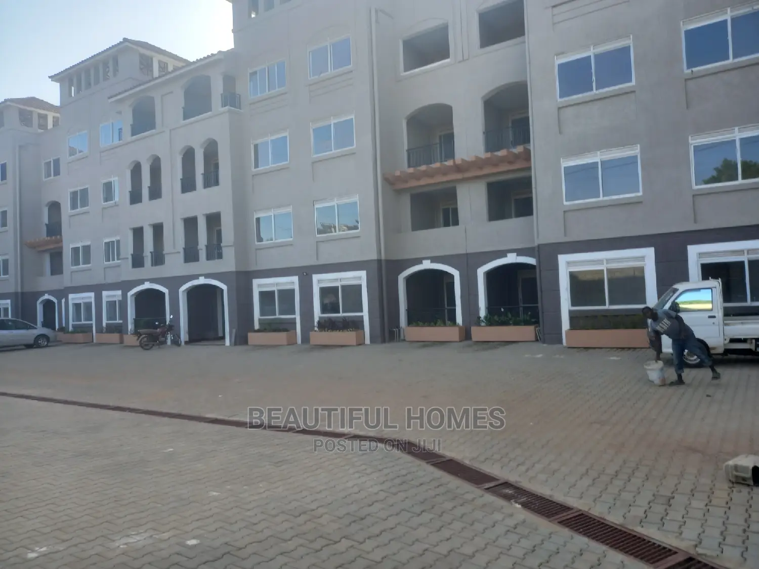 Furnished 3bdrm Condo in Naalya, Central Division for Sale