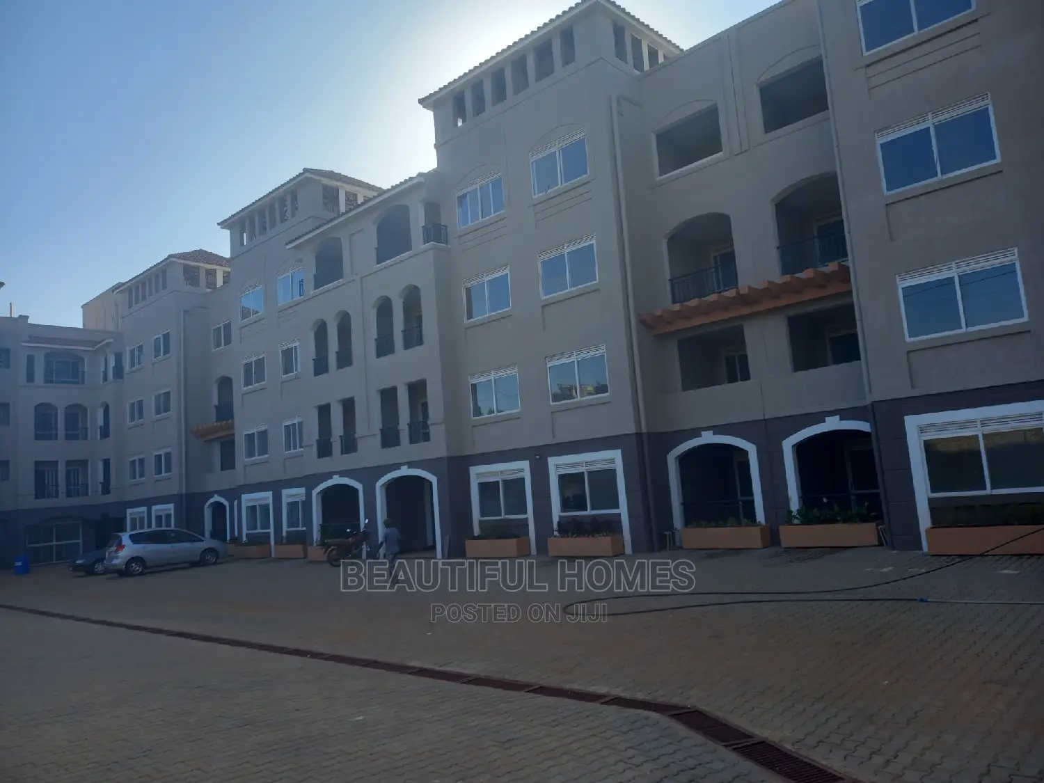 Furnished 3bdrm Condo in Naalya, Central Division for Sale