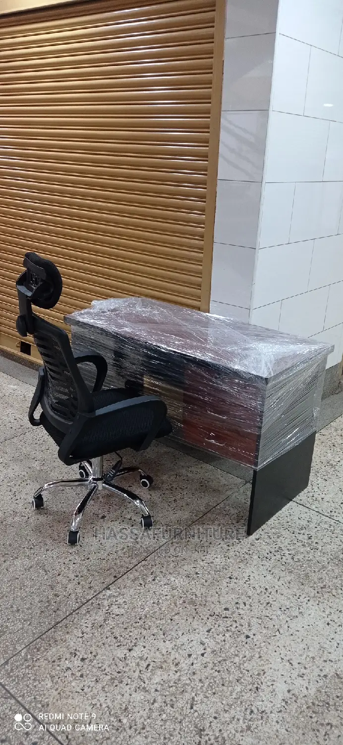 Brand New Office Set Table and Chair