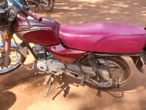 Bajaj Boxer 125 2020 Red
