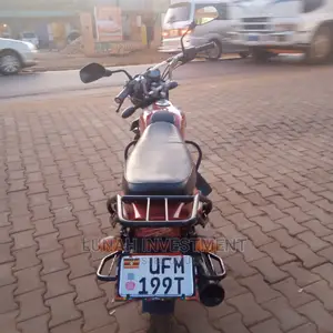 New Bajaj CT 110X 2022 Pink