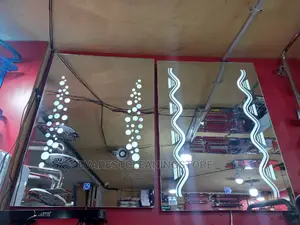 Selfie Lighting Bathroom Make-Up Mirror