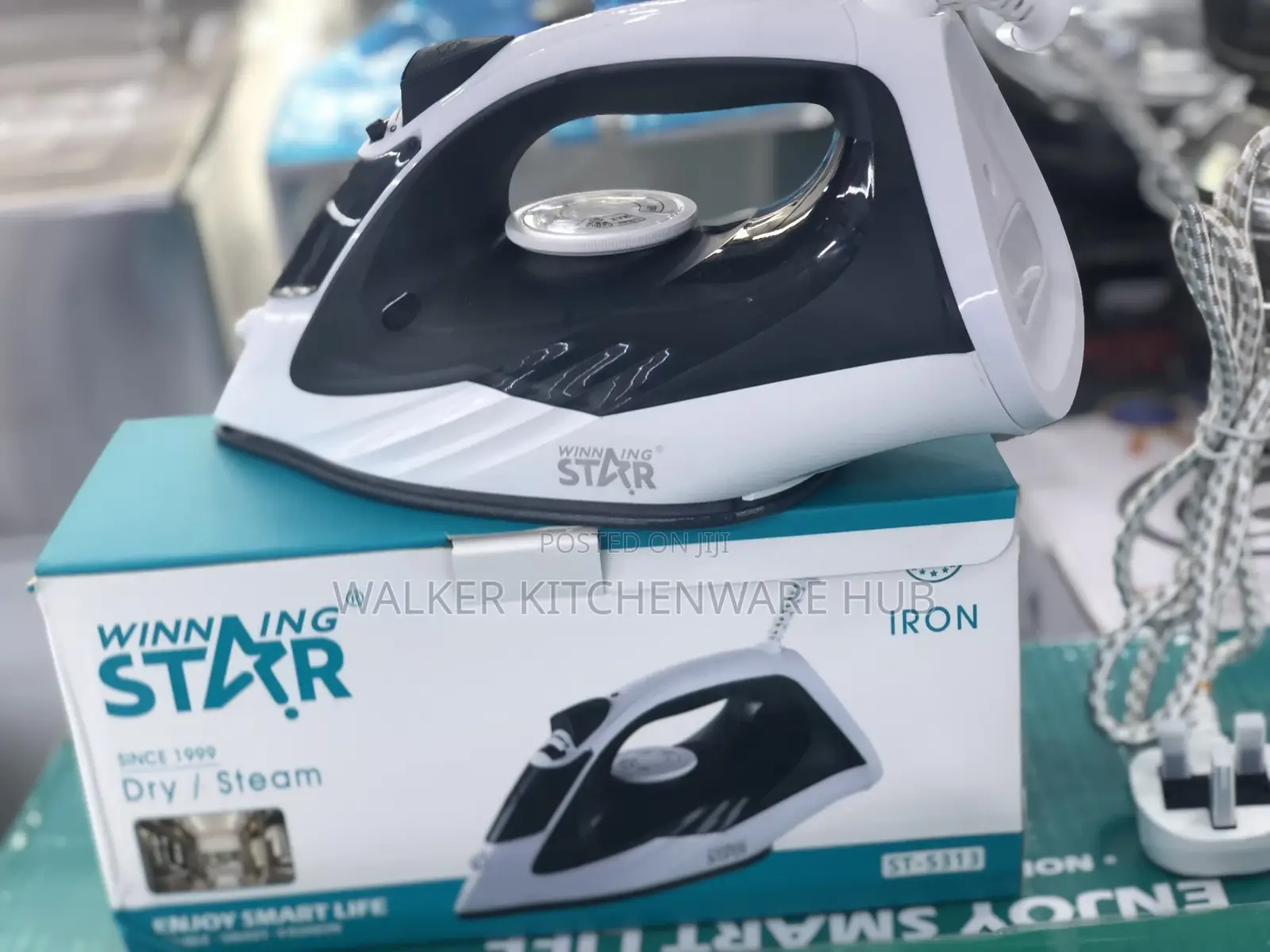 Household Portable Electric Iron With Steam Volume