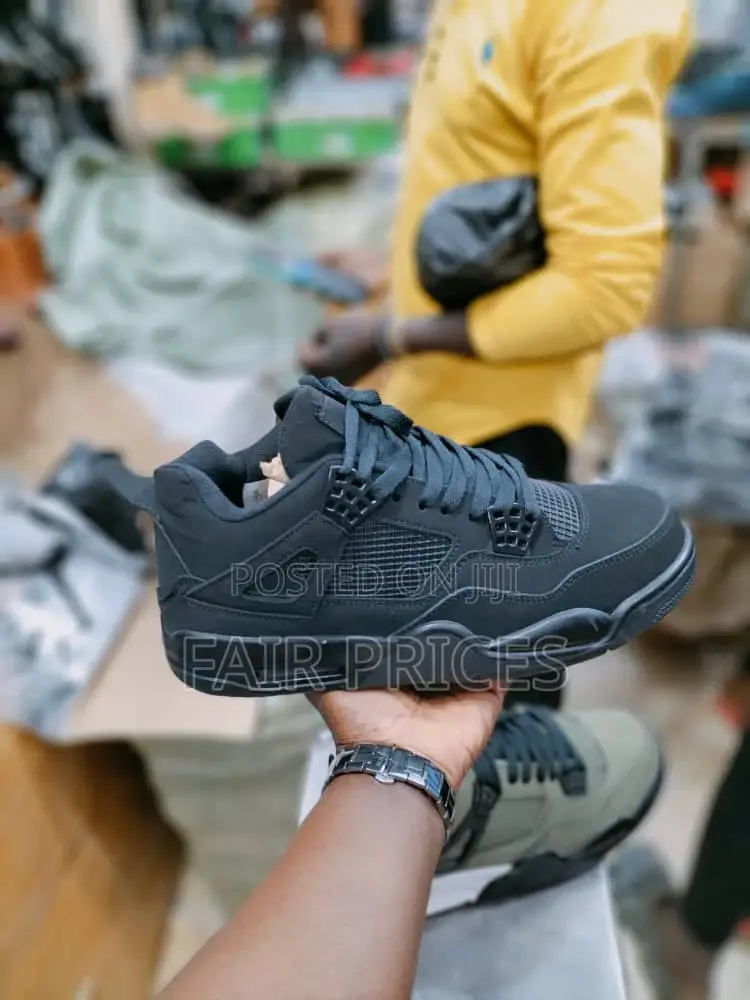 Men's Air Black Cat Jordan 4 Sneakers