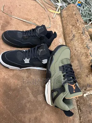 Men's Air Black Cat Jordan 4 Sneakers