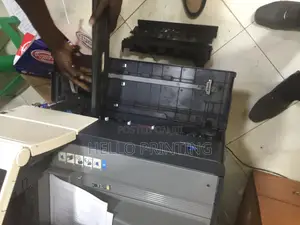 Konika Minolta Bizhub C554 Repair Service Men