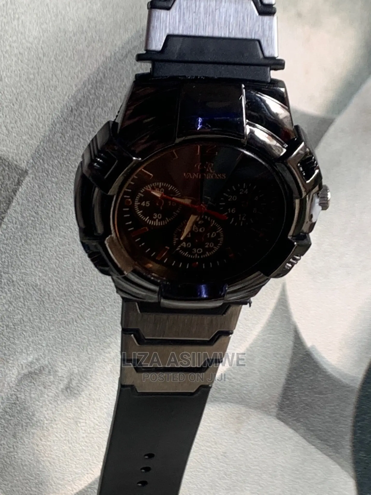 Simple Watches Available