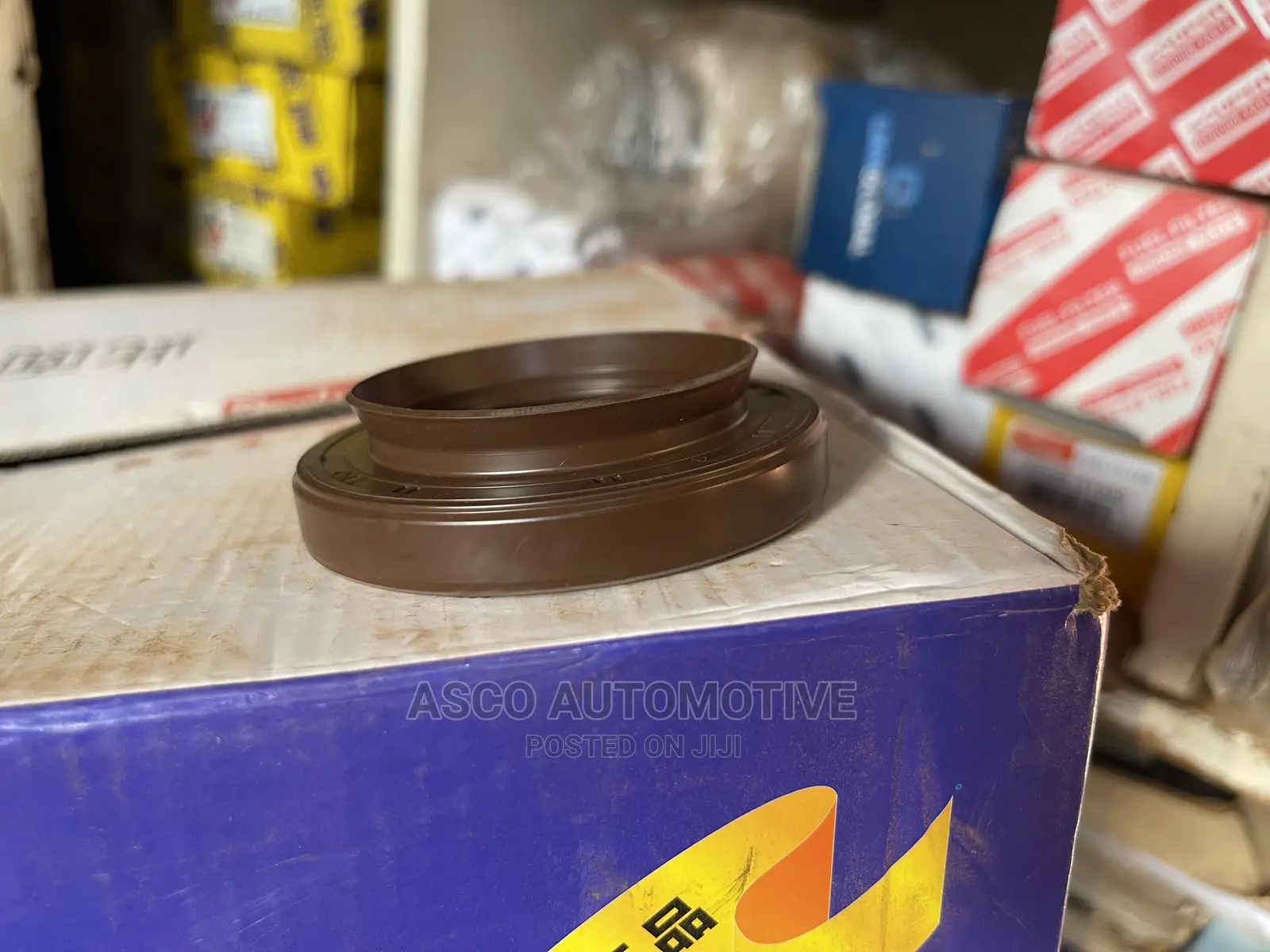 Oil Seal Hilux Vigo Rear And Front Differential Drive Pinion in Central Division Vehicle Parts