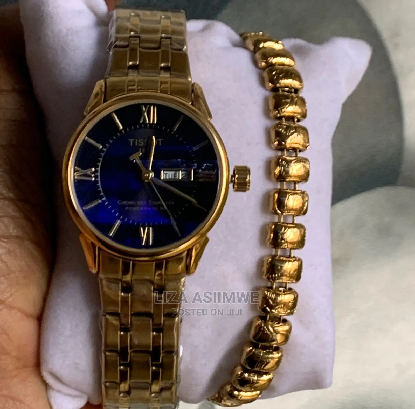 Lady’S Watches Available With a Bracelet at a Good Price