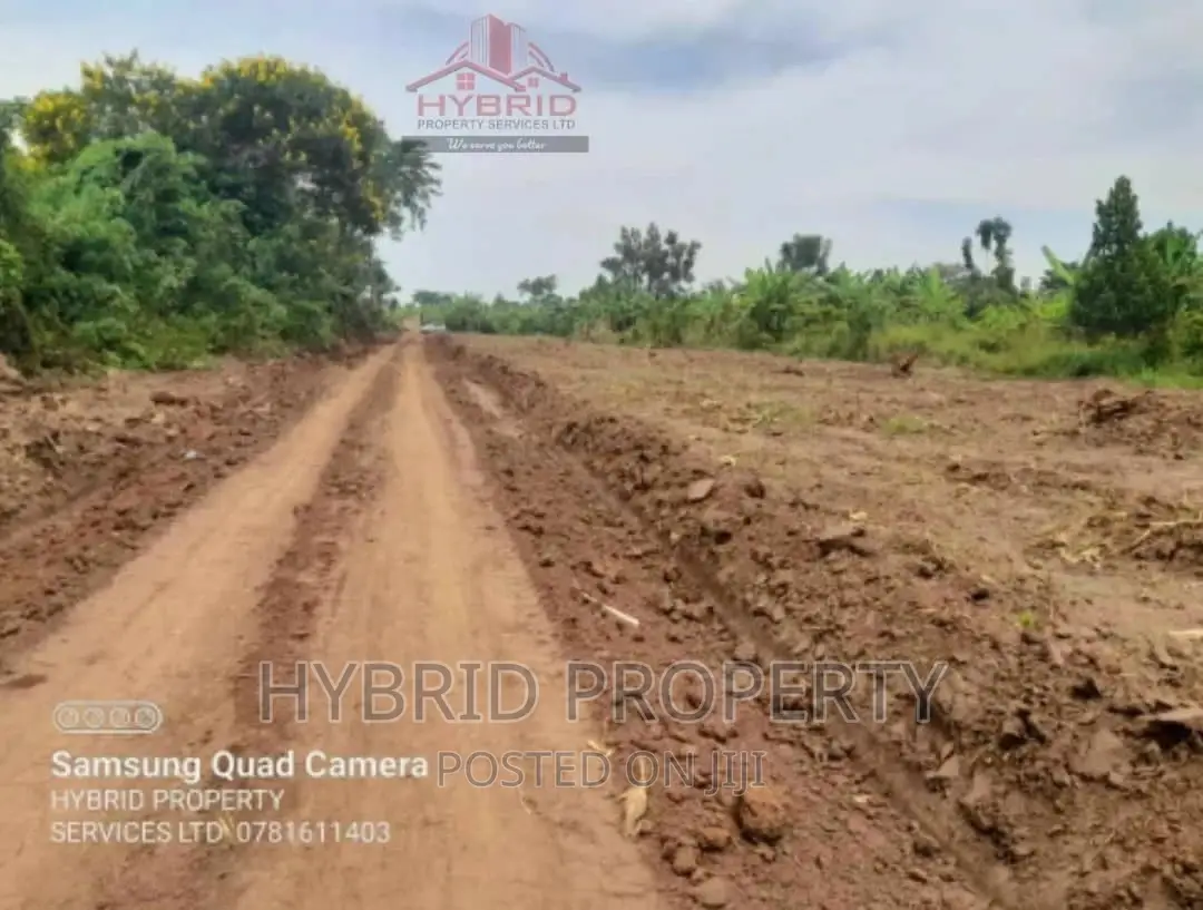 Prime Plots for Sale at Namayumba~Kyampisi Estate~Hoima Road