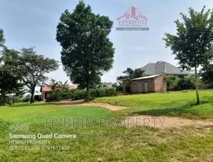 Prime Plots for Sale at Namayumba~Kyampisi Estate~Hoima Road