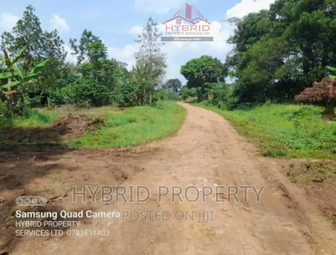 Prime Plots for Sale at Namayumba~Kyampisi Estate~Hoima Road