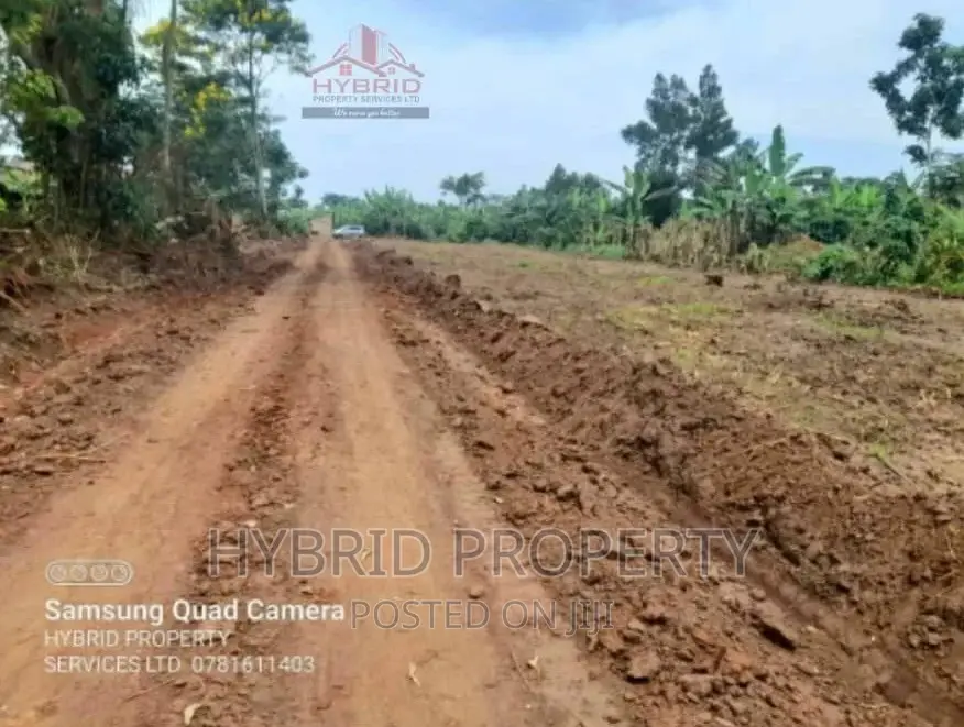 Prime Plots for Sale at Namayumba~Kyampisi Estate~Hoima Road