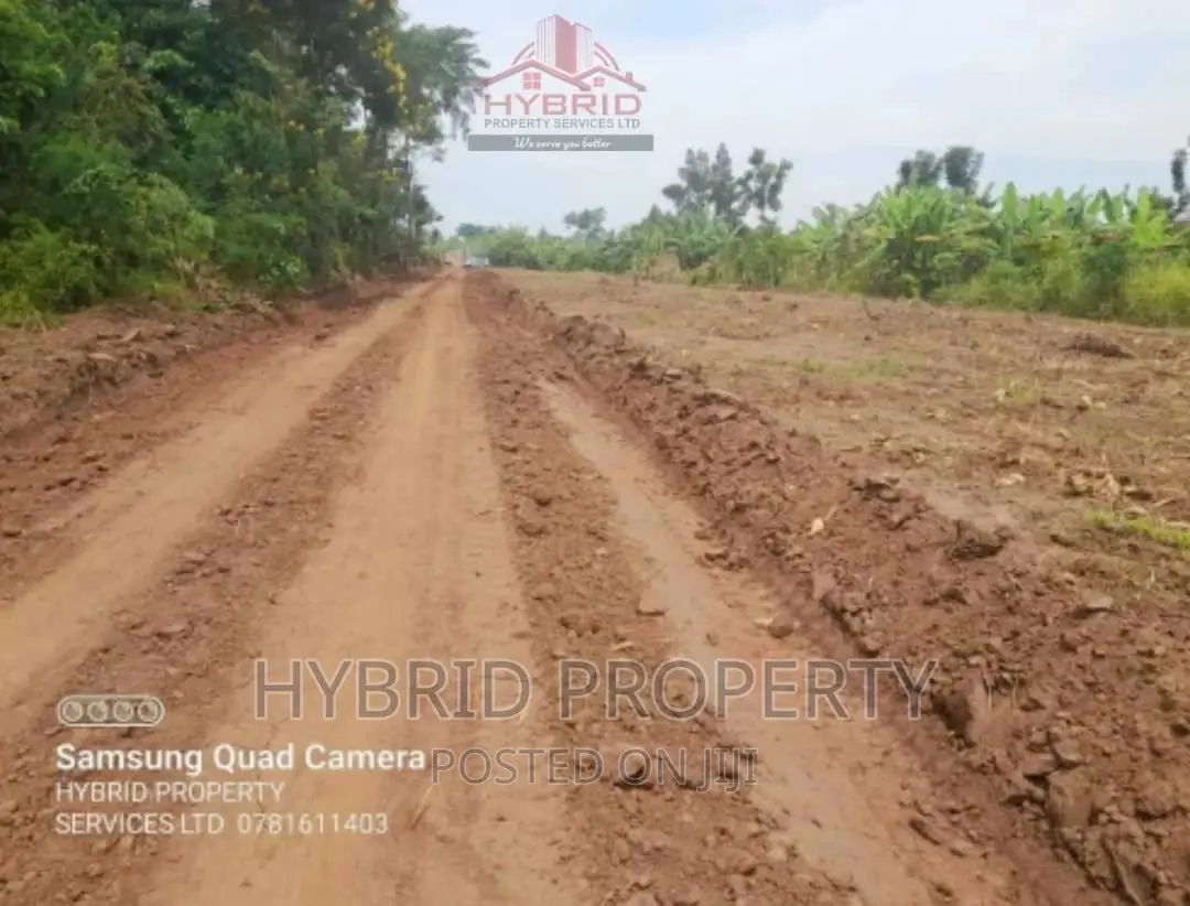 Prime Plots for Sale at Namayumba~Kyampisi Estate~Hoima Road