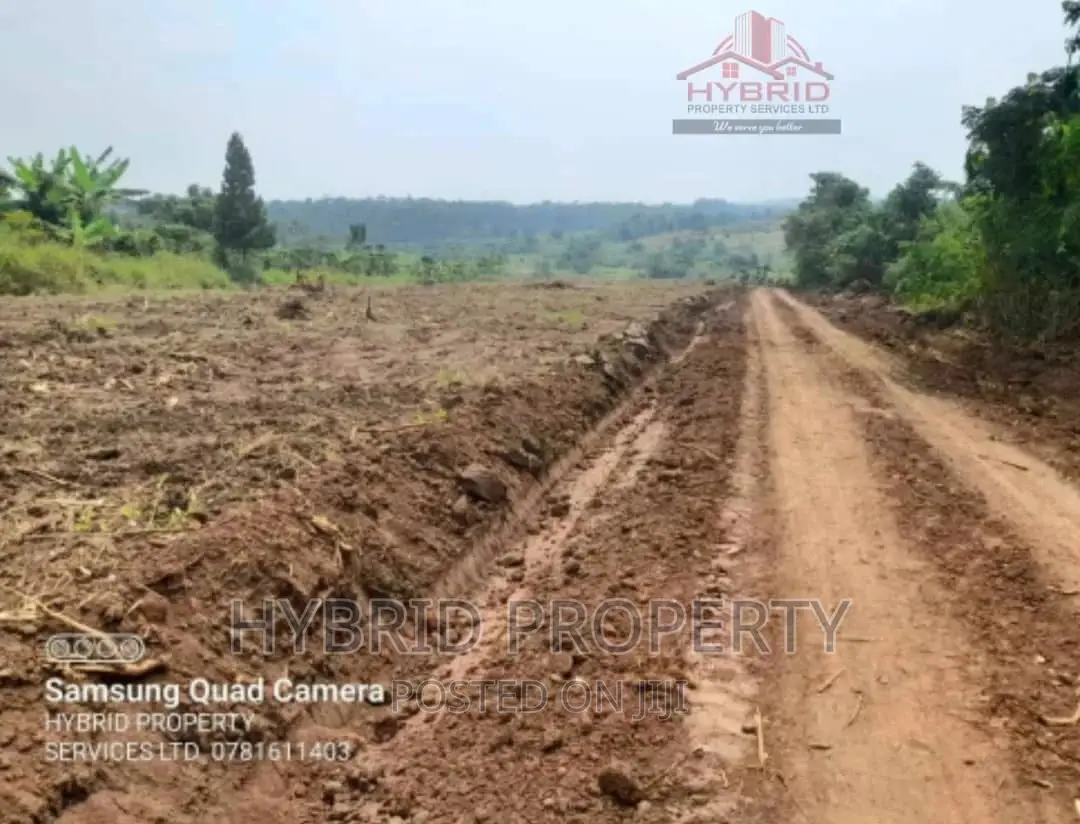 Prime Plots for Sale at Namayumba~Kyampisi Estate~Hoima Road