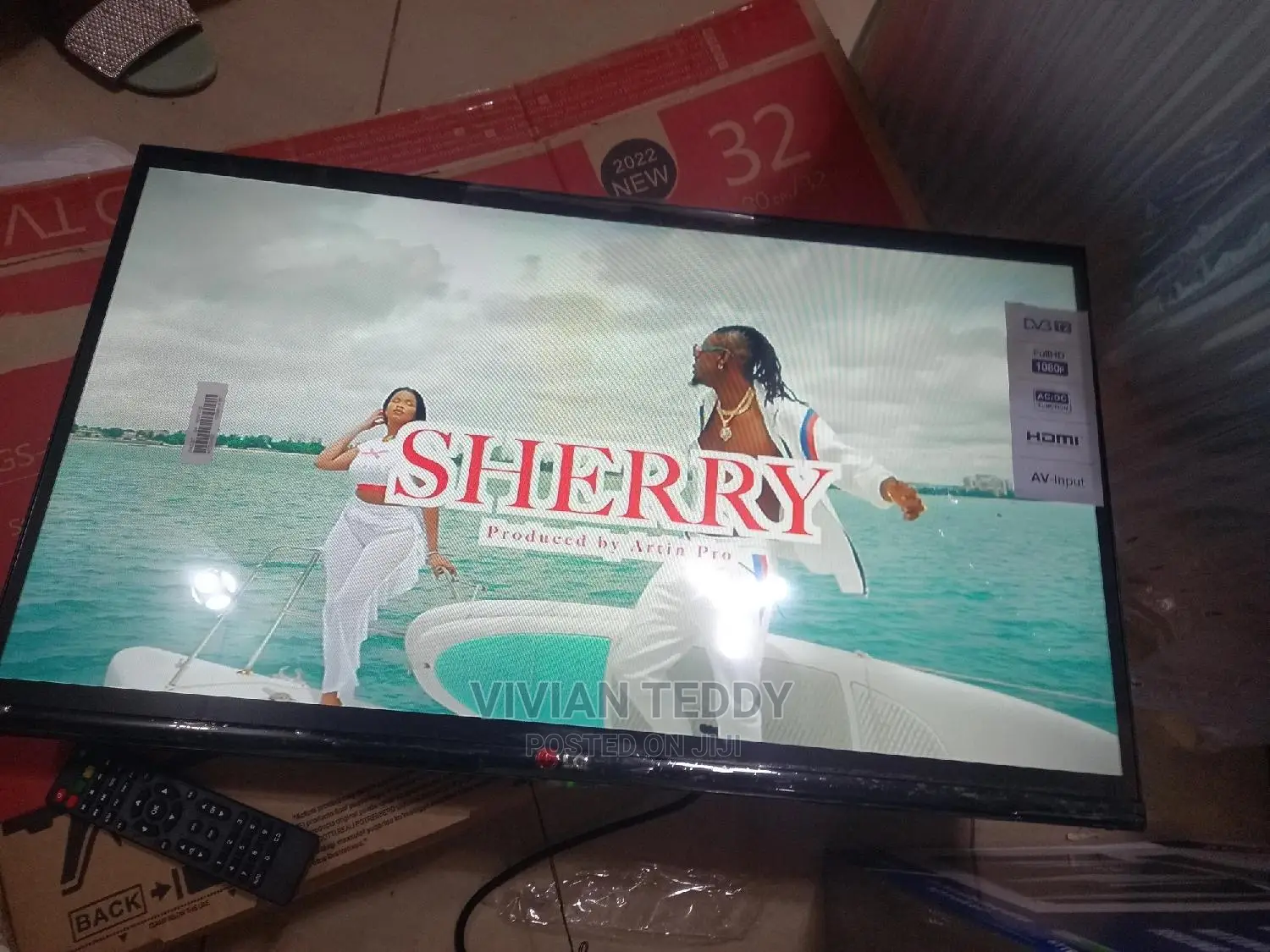 32" Led Lg TV Flat Screen