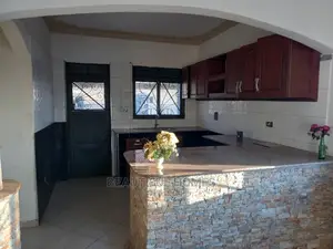 Furnished 4bdrm House in Kira for Sale
