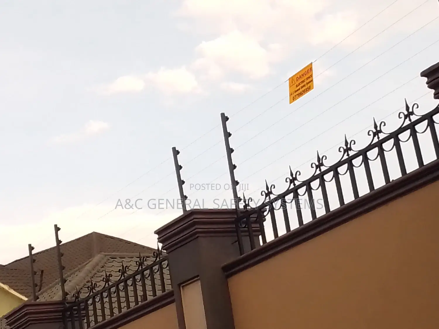 Electric Wire Fence Security Protect Your People Property