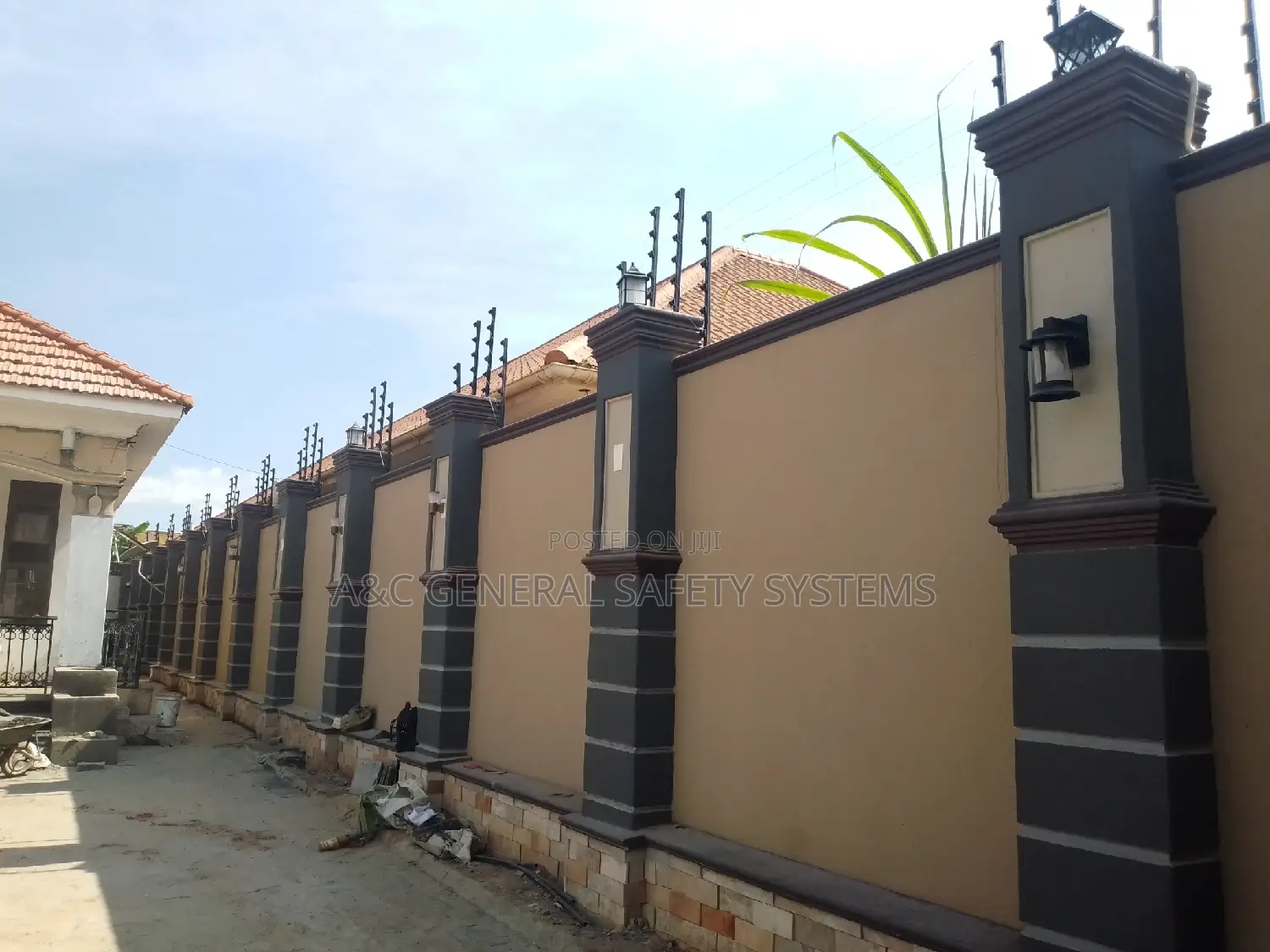 Electric Wire Fence Security Protect Your People Property