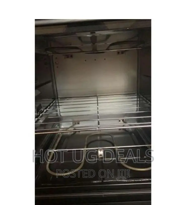 Gas Cooker 3 Gas + 1 Electric. Up and Down Oven