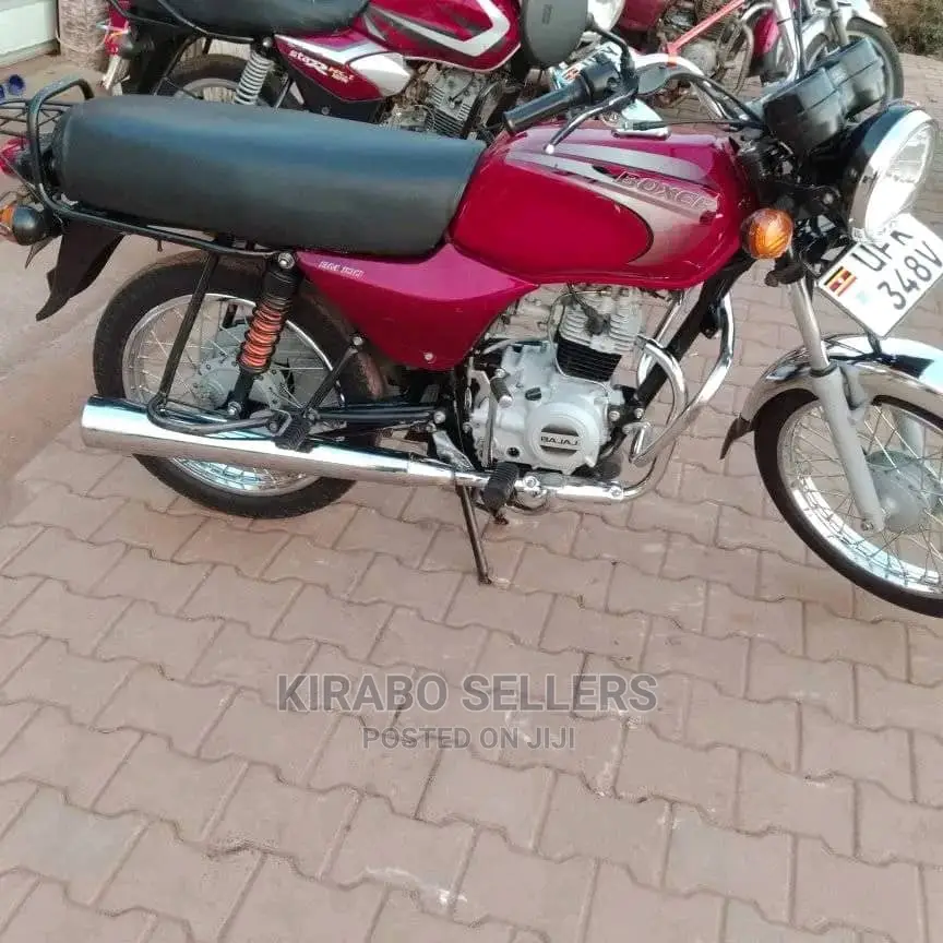 New Bajaj Boxer 2022 Brown