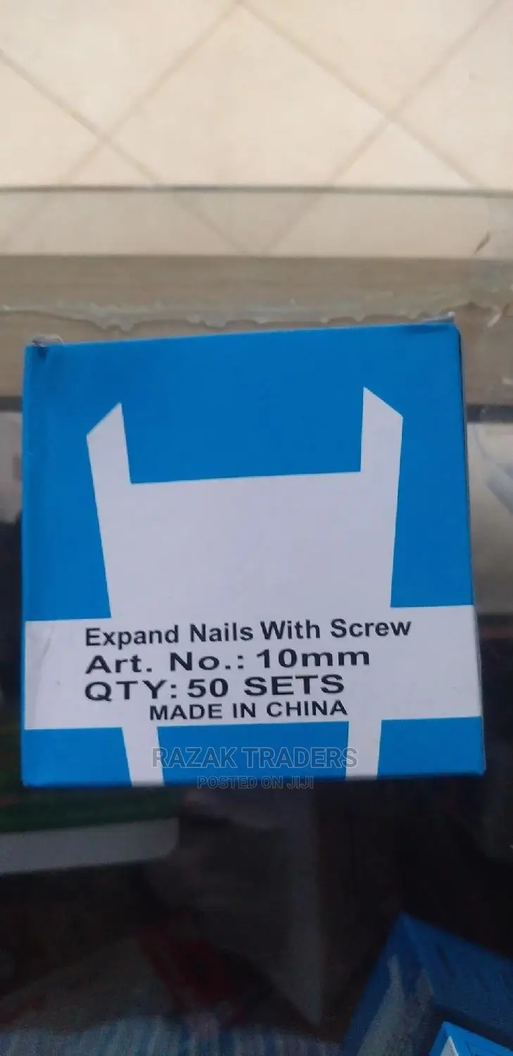 50pc Per Box Heavy-Duty With Screw/Expand Nails With Screw