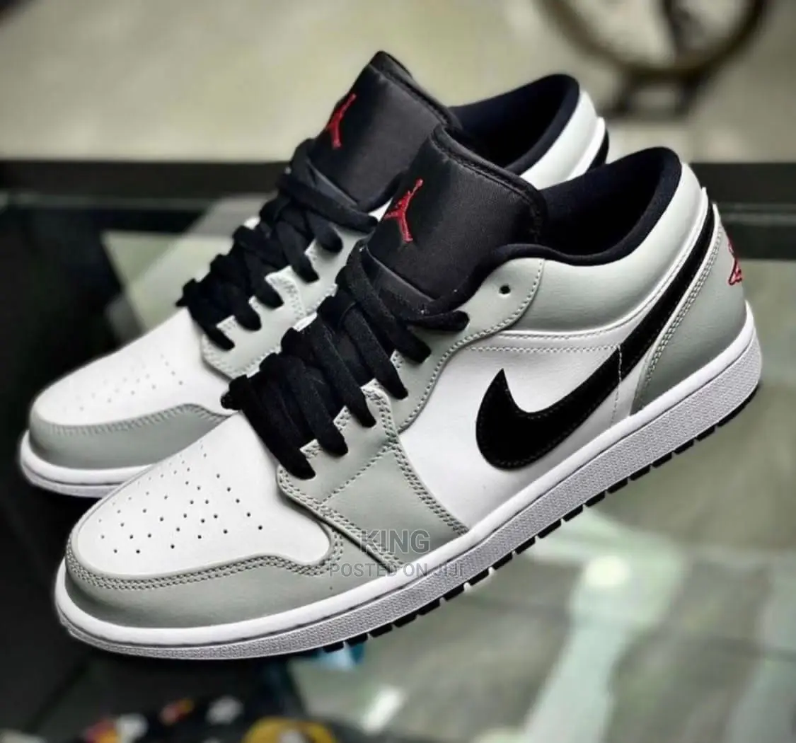 Air Jordan 1 Low