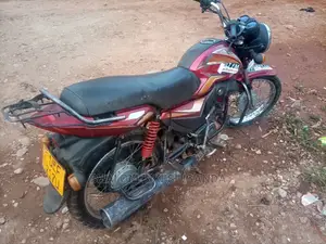 Mahindra Gusto 125 2016 Red