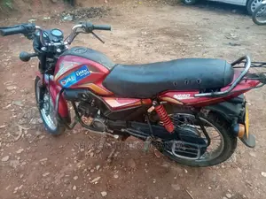 Mahindra Gusto 125 2016 Red