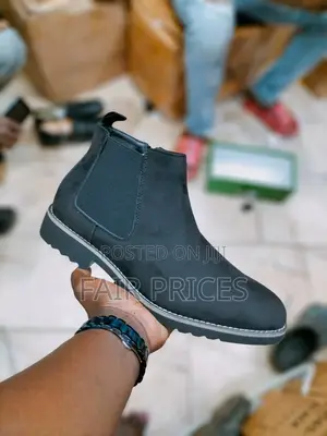 Men's Chelsea Boot Suede