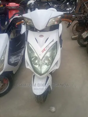Yamaha 2019 White