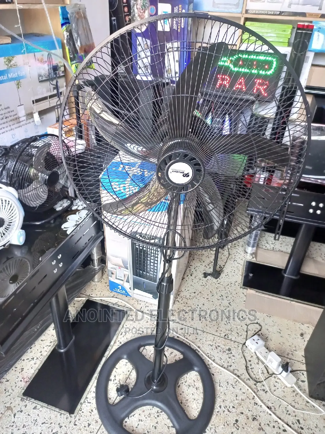 Stand Dp Fan