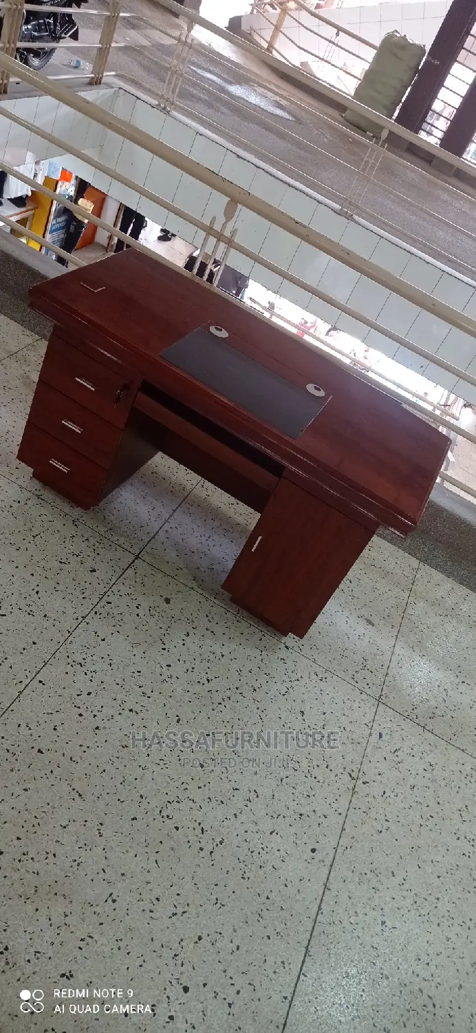 Executive Director Desk Size 140cm