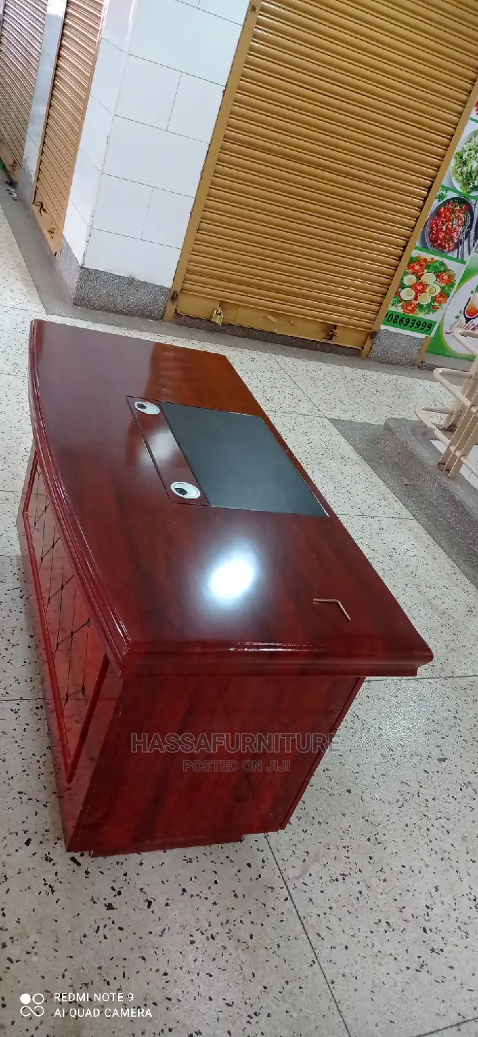 Executive Director Desk Size 140cm