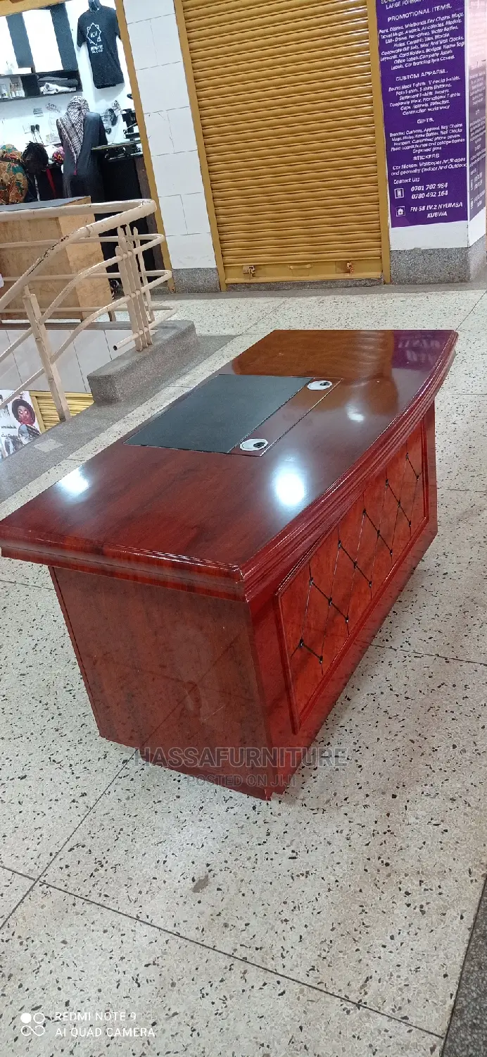 Executive Director Desk Size 140cm